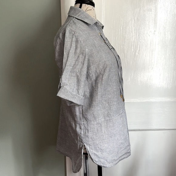 ELLEN TRACY Black and White Striped Linen Blend Popover Tunic - Picture 3 of 13